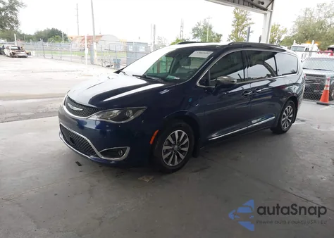 2020 Chrysler Pacifica Hybrid Limited z USA, uszkodzony, nr VIN 2C4RC1N73LR211214